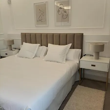 Stunning Luxury Apartment, 2 Min Walk From Soho House Apartman