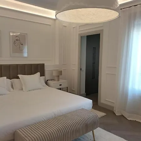 Stunning Luxury Apartment, 2 Min Walk From Soho House * Barcelona