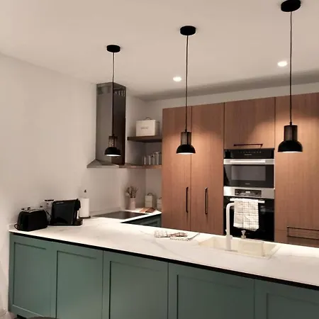 Stunning Luxury Apartment, 2 Min Walk From Soho House * Barcelona